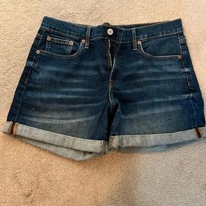 Gap shorts